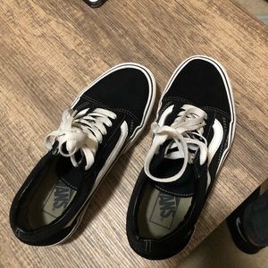 High Platform Black and White Vans 5.5M 7W